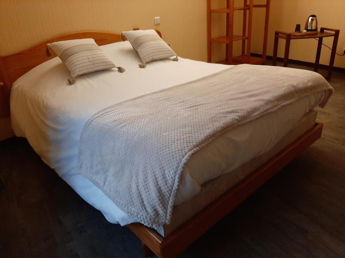 Au Lion D'Or Hotel Saint-Pol-sur-Ternoise Екстериор снимка
